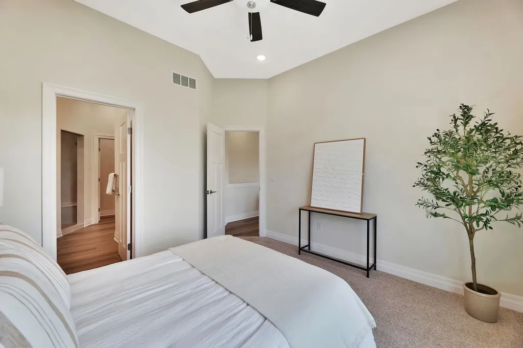 141 E Poplar Circle Goddard KS 67052