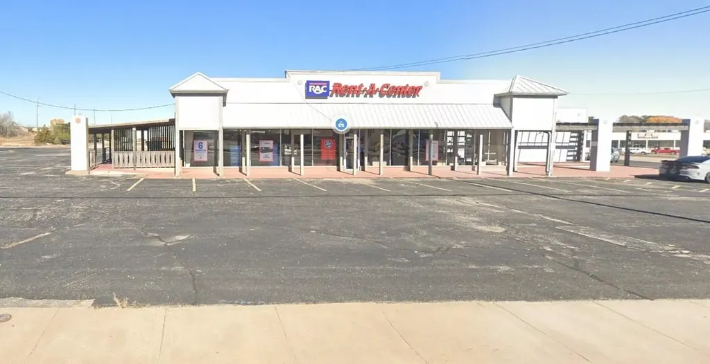 2502 W Central El Dorado KS 67042