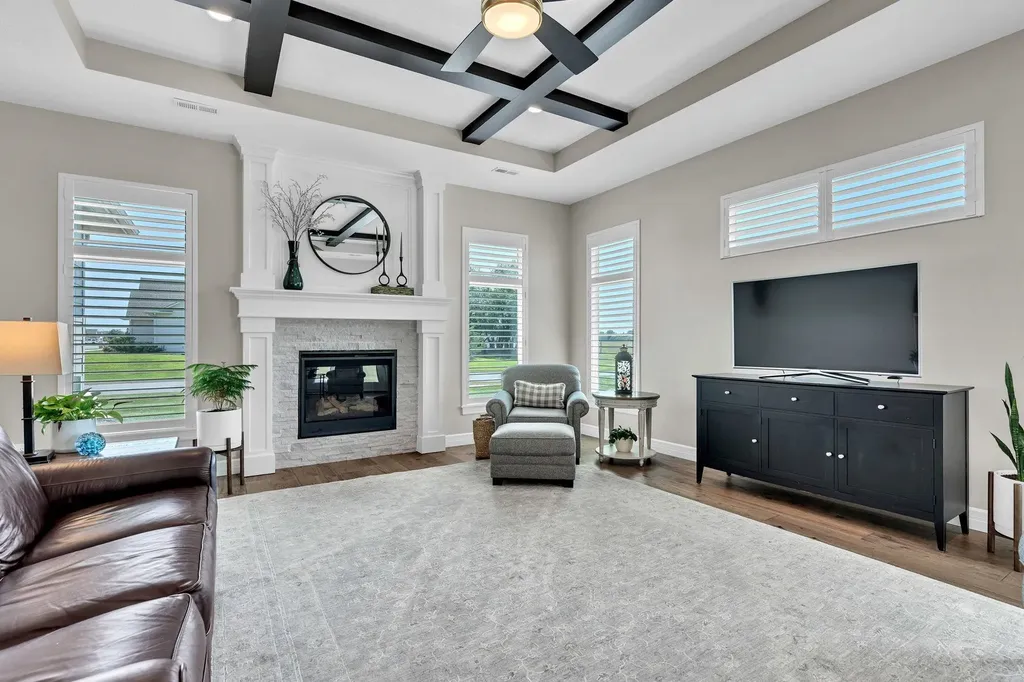 1611 N Shadow Rock Drive Andover KS 67002