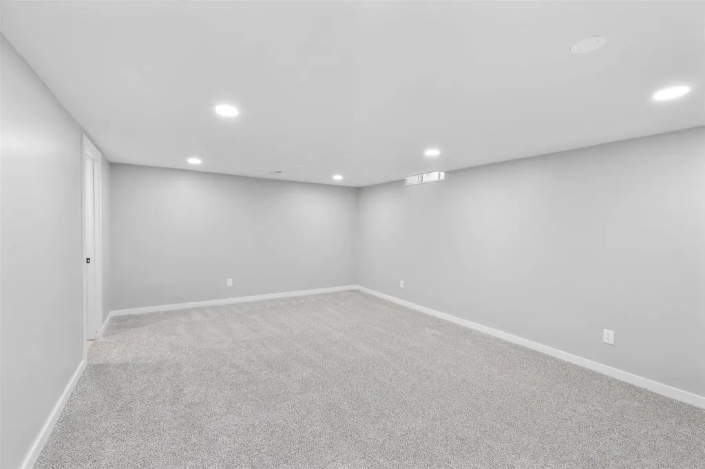 2440 N Battin Avenue Wichita KS 67220