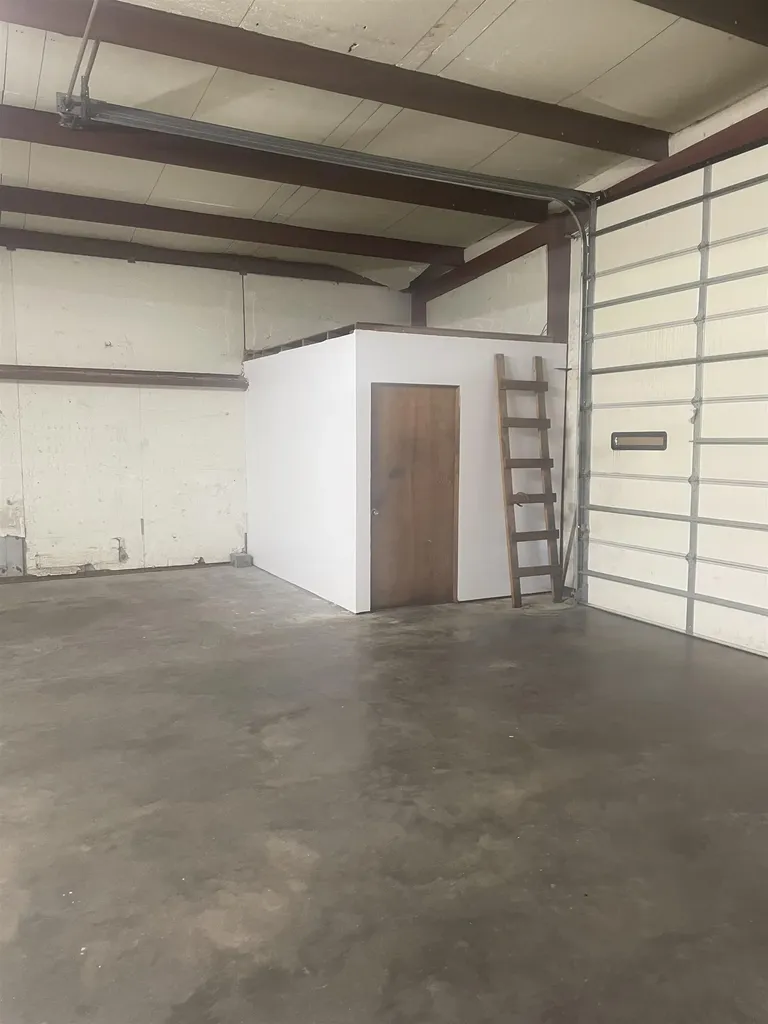 903 E 8th Street Harper KS 67058