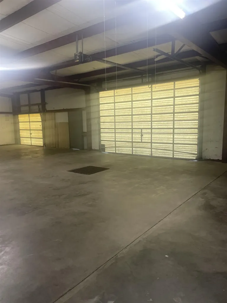 905 E 8th Street Harper KS 67058