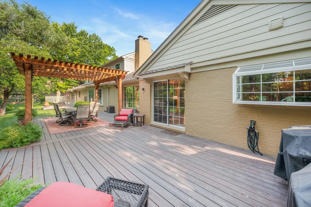 7 E Swallow Street Wichita KS 67230