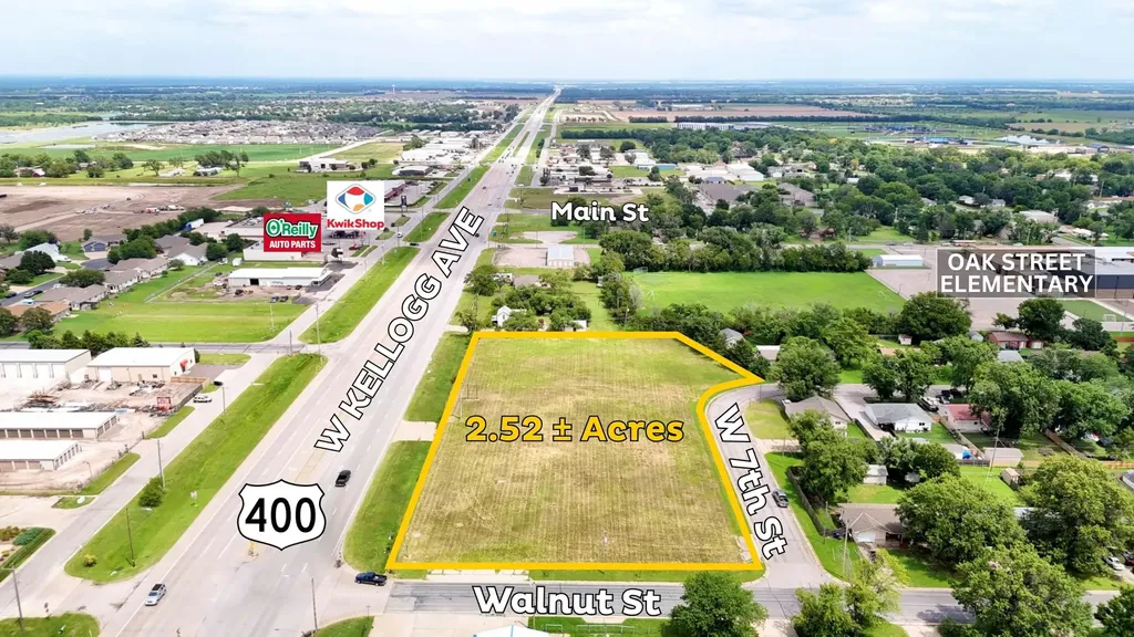 20611 W Kellogg Goddard KS 67052