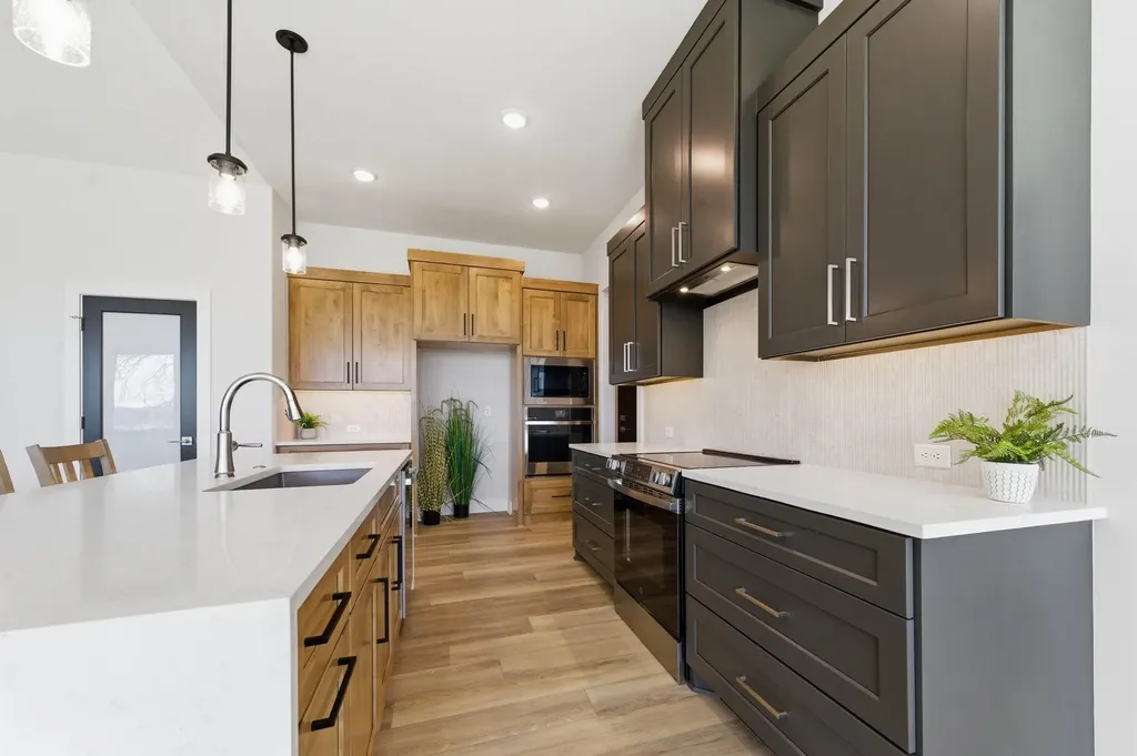 8263 W Mossy Stone Maize KS 67101