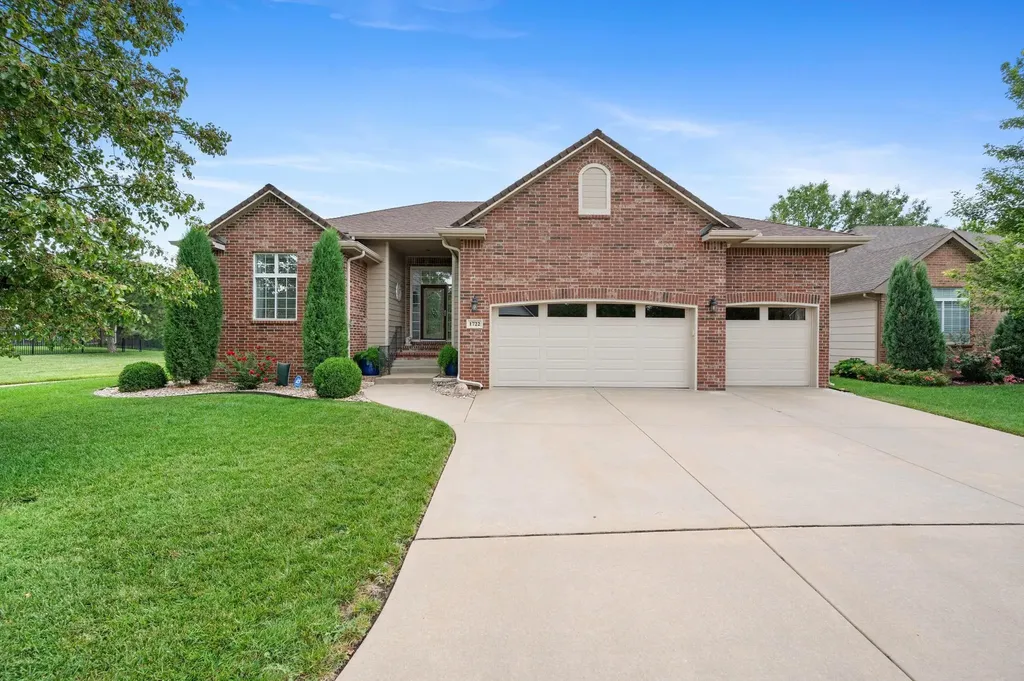 1722 N Split Rail Street Wichita KS 67230