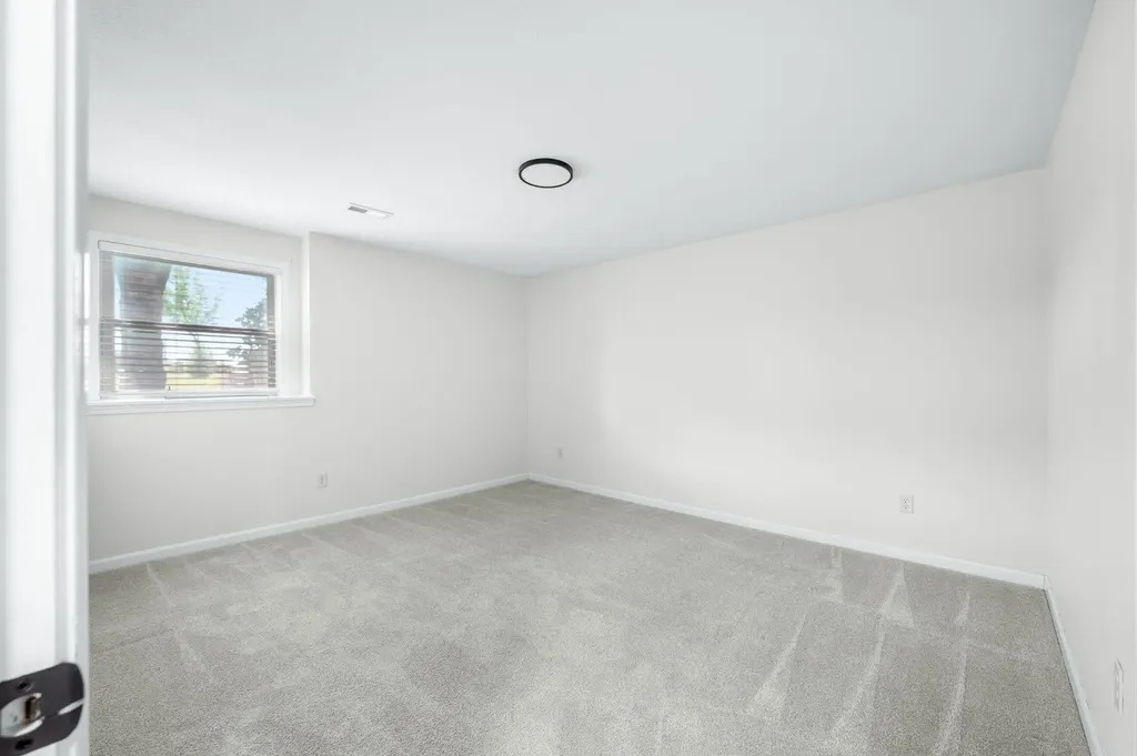 9002 E 87th Street S Derby KS 67037