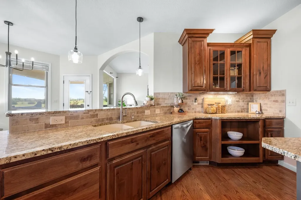 9002 E 87th Street S Derby KS 67037