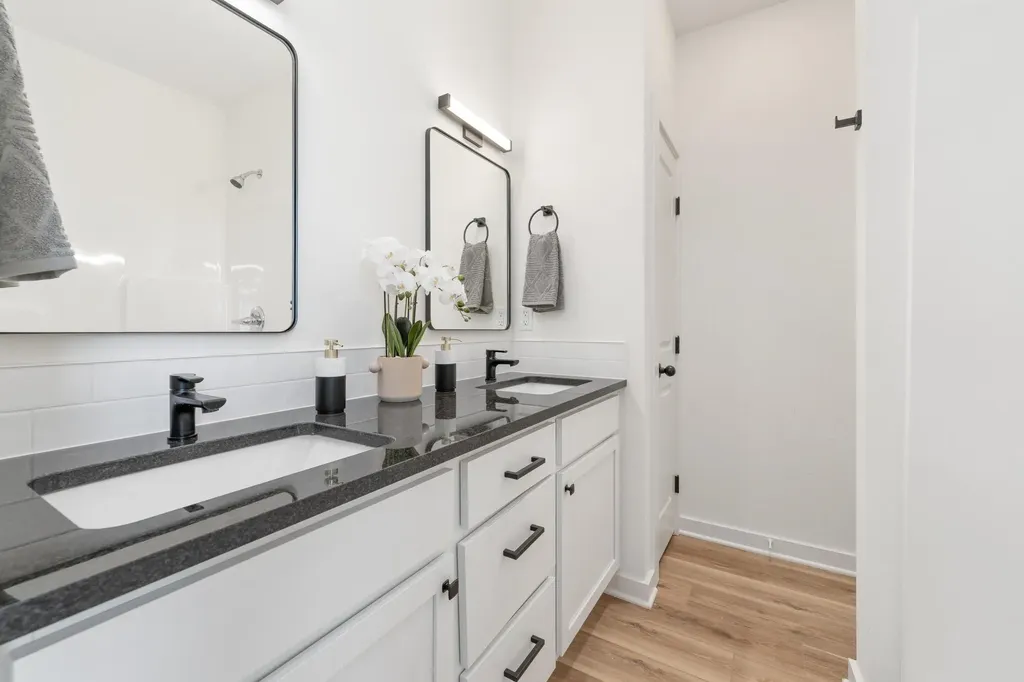 2430 S Pronghorn Street Goddard KS 67052