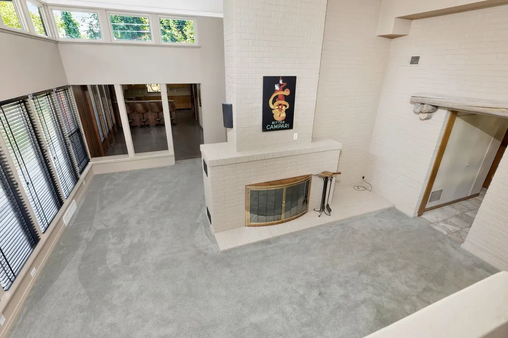 3615 E Mossman Avenue Wichita KS 67208
