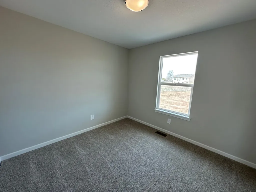 2809 N Rutland Lane Augusta KS 67010