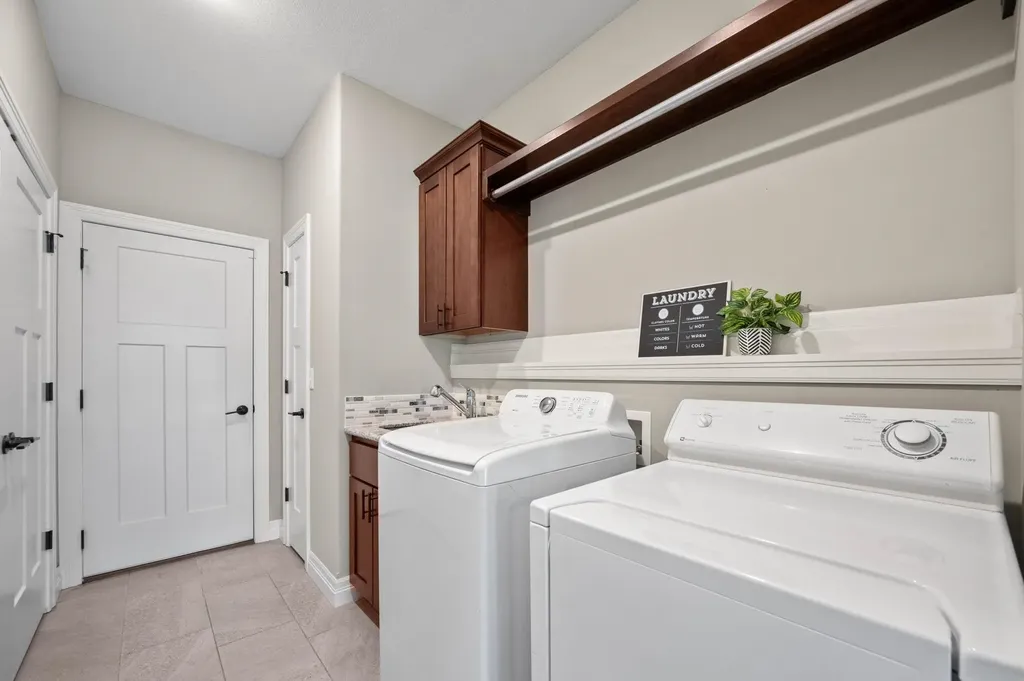 5111 N Remington Street Bel Aire KS 67226