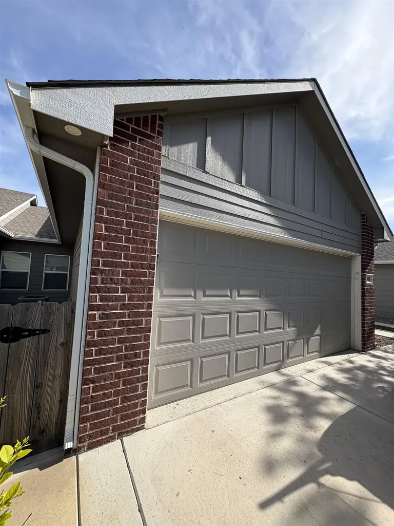 2509-2507 W 55th Street N Wichita KS 67204