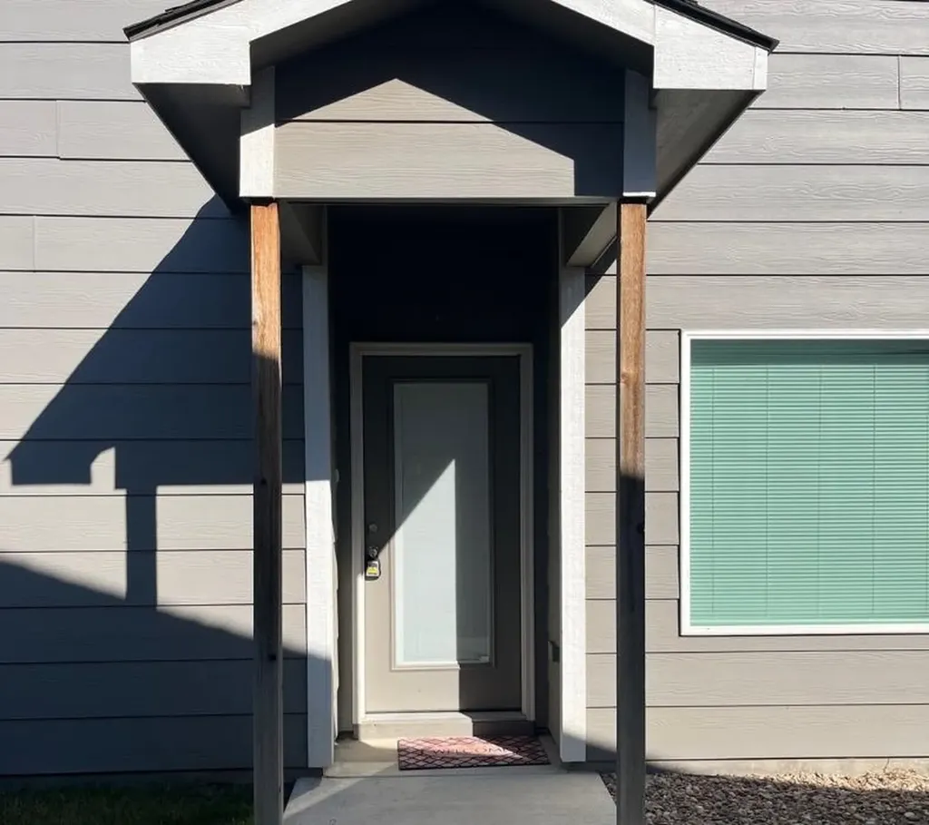 2811-2813 W 55th Court N Wichita KS 67204