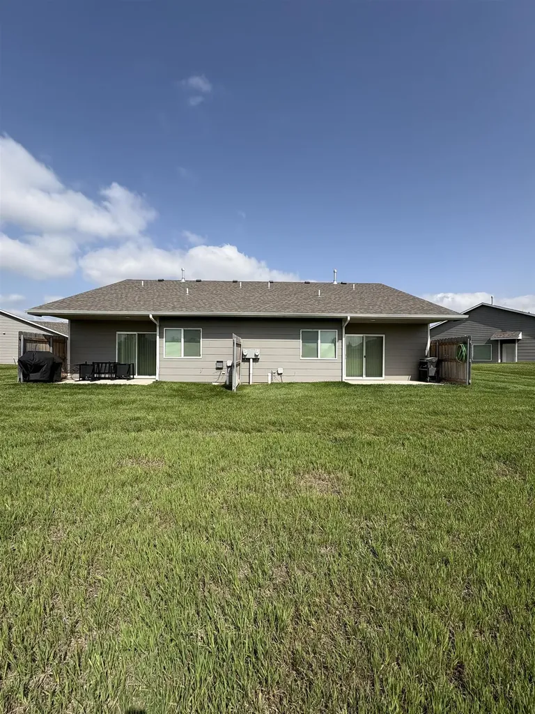 2817-2819 W 55th Street N Wichita KS 67204