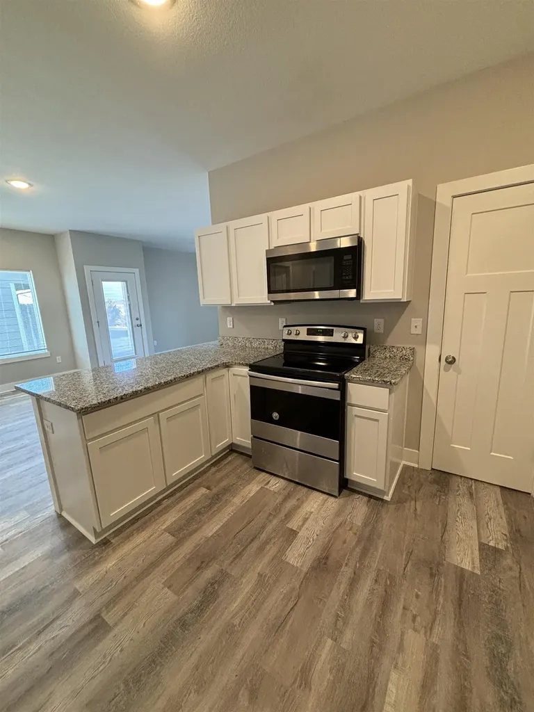 2701-2703 W 55th Street N Wichita KS 67204