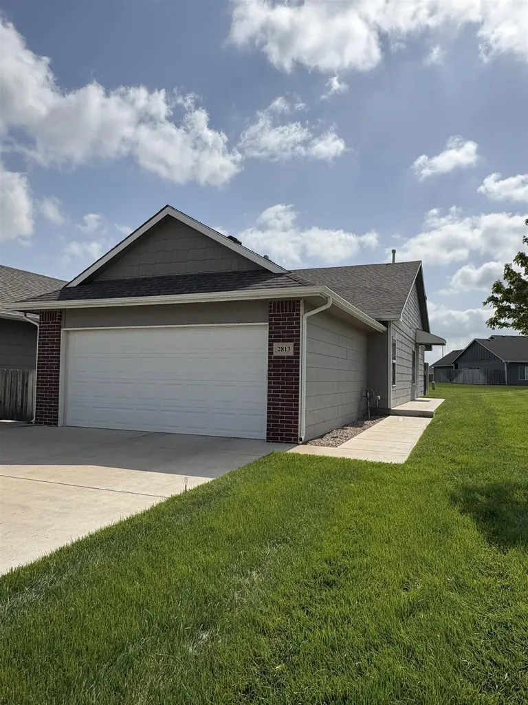2515-2513 W 55th Street N Wichita KS 67204