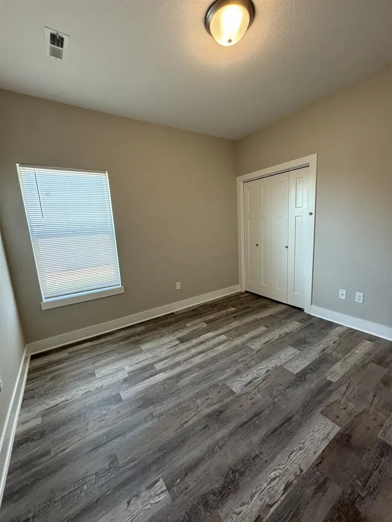 2515-2513 W 55th Street N Wichita KS 67204