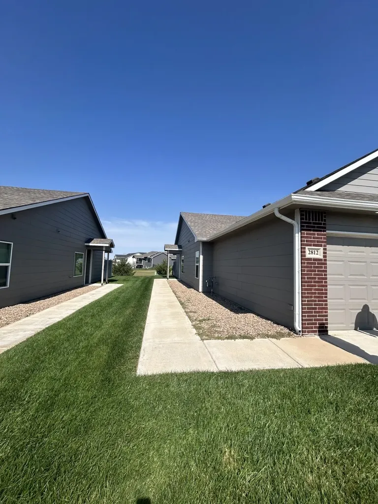 2611-2613 W 55th Street N Wichita KS 67204