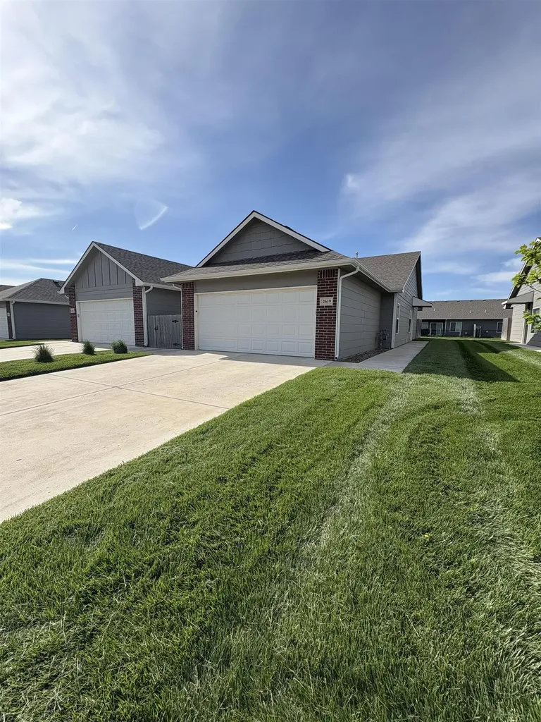 2617-2619 W 55th Street N Wichita KS 67204
