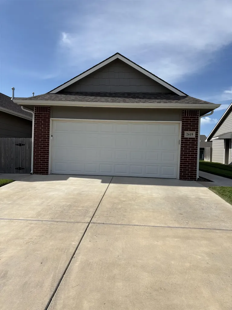 2617-2619 W 55th Street N Wichita KS 67204