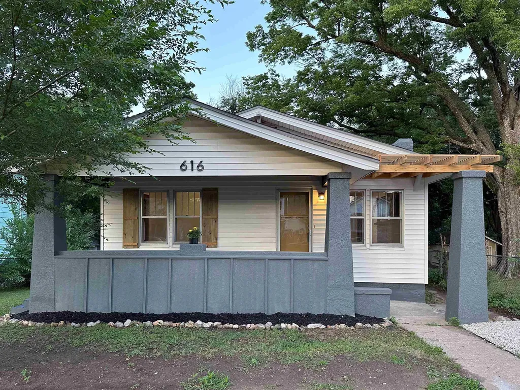 616 N 4th Street Arkansas City KS 67005