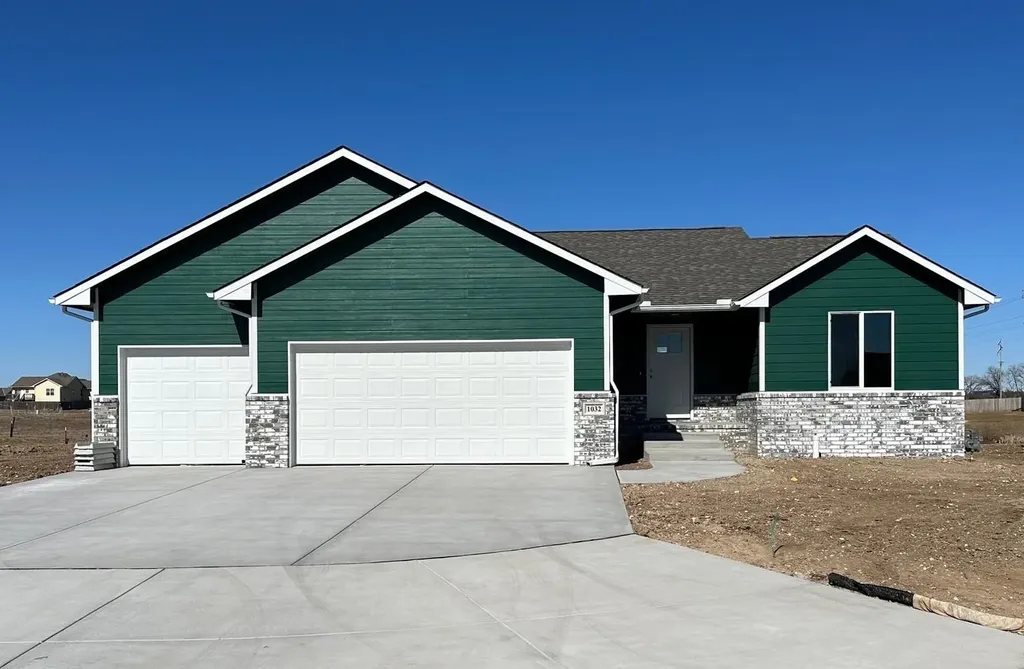 1032 E Stafford Court Augusta KS 67010