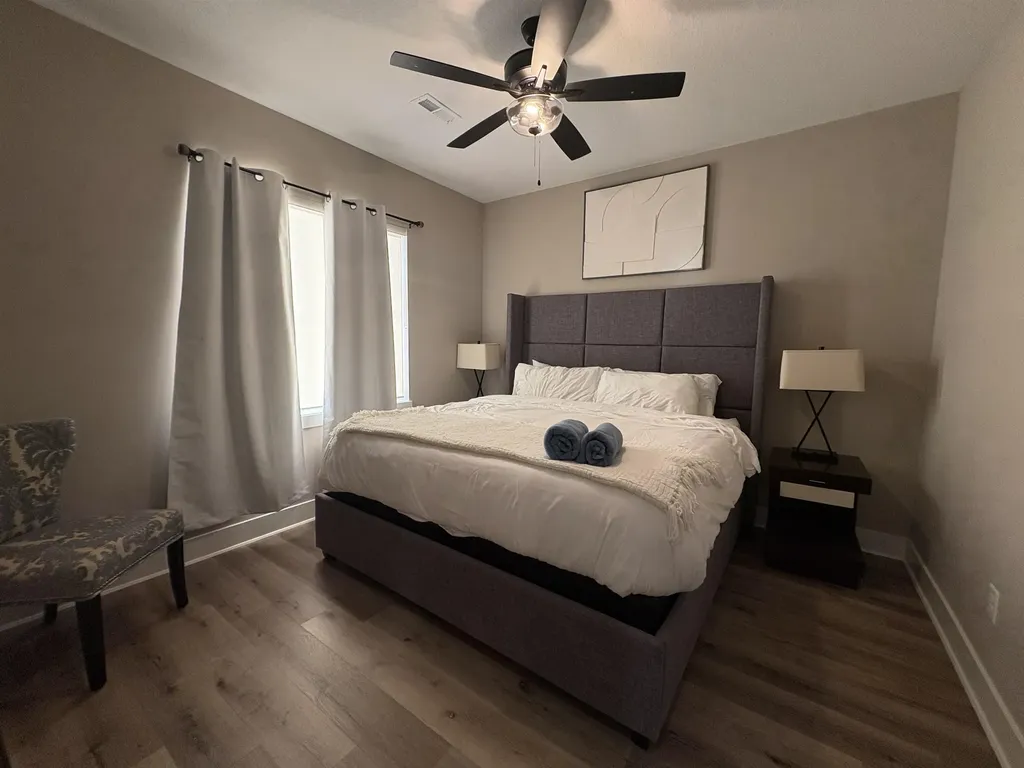 5501-5503 N Sandkey Court Wichita KS 67204