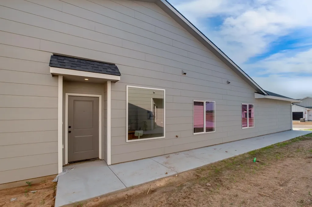 2937 S Maize Court Wichita KS 67215