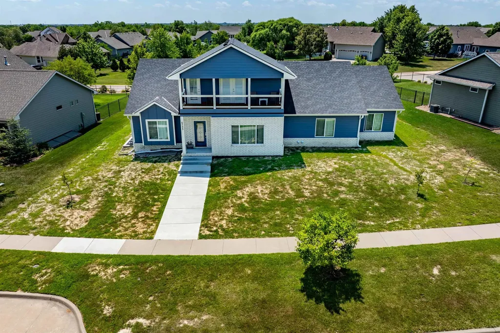 6733 E Central Park Avenue Bel Aire KS 67226
