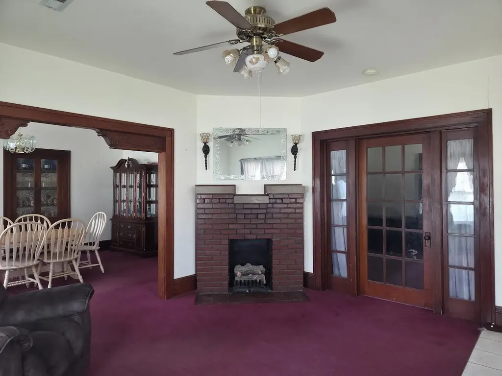 422 S Jefferson Wellington KS 67152