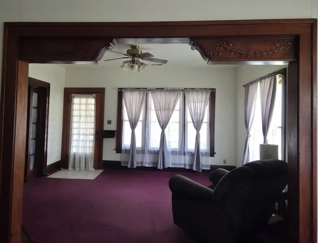 422 S Jefferson Wellington KS 67152