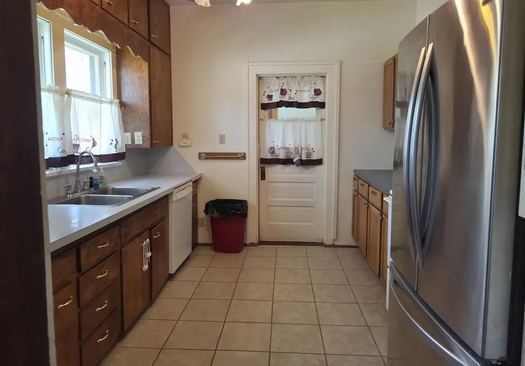 422 S Jefferson Wellington KS 67152