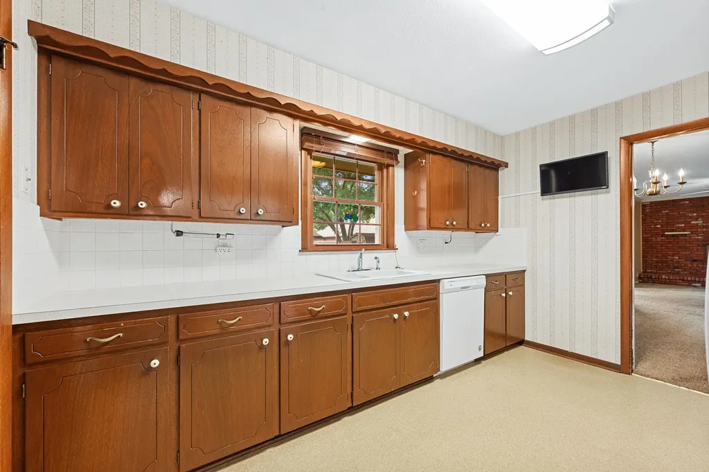 7329 E Norfolk Drive Wichita KS 67206