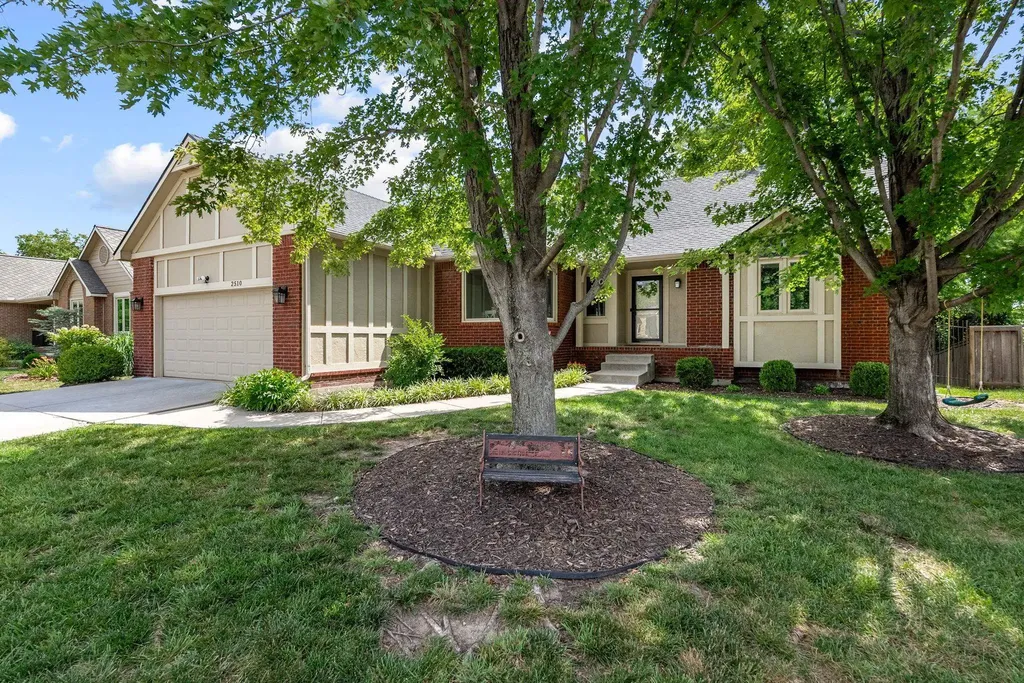 2510 N Lindberg Street Wichita KS 67226