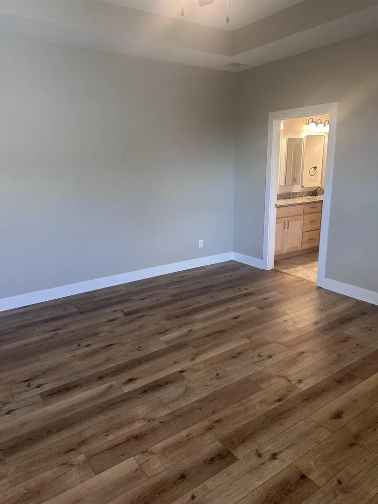 135 S Heritage Way Andover KS 67002