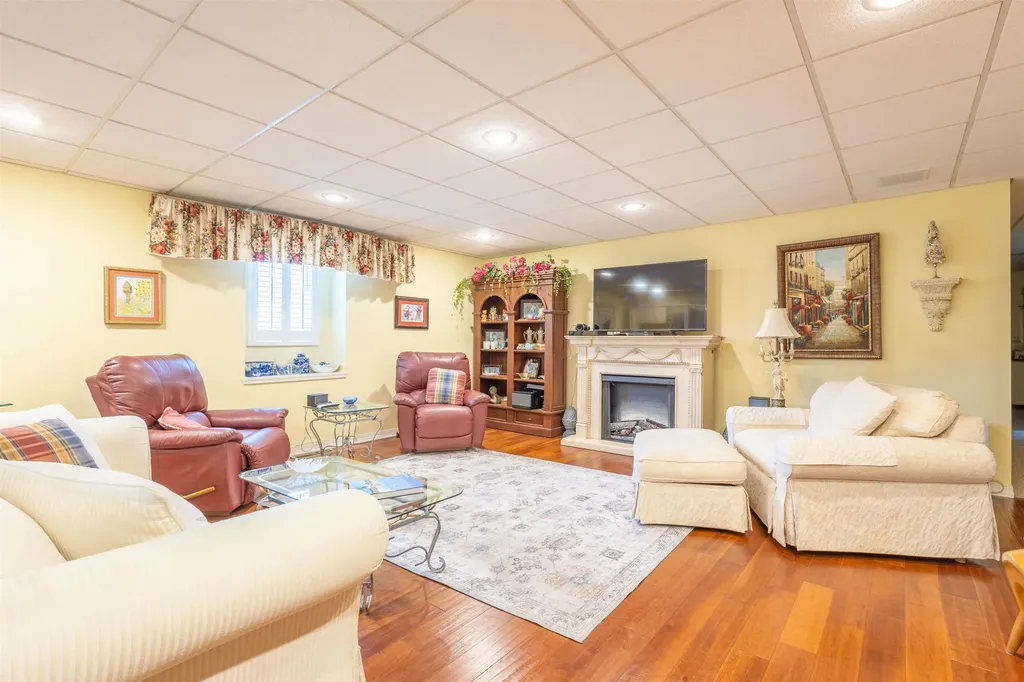 801 Main Street Winfield KS 67156