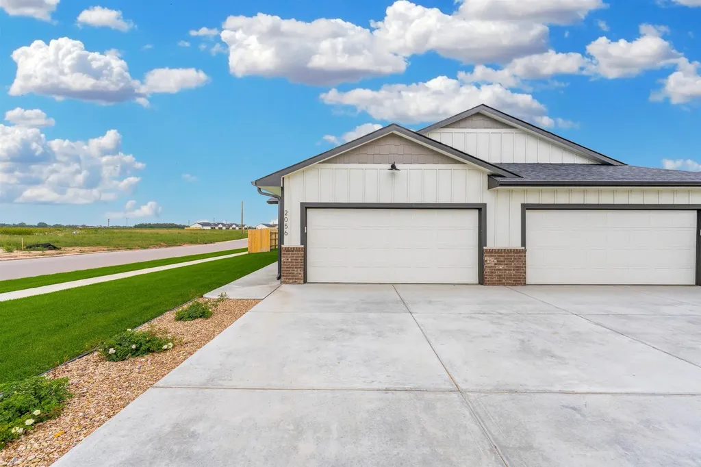 2017 N Reece Street Goddard KS 67052