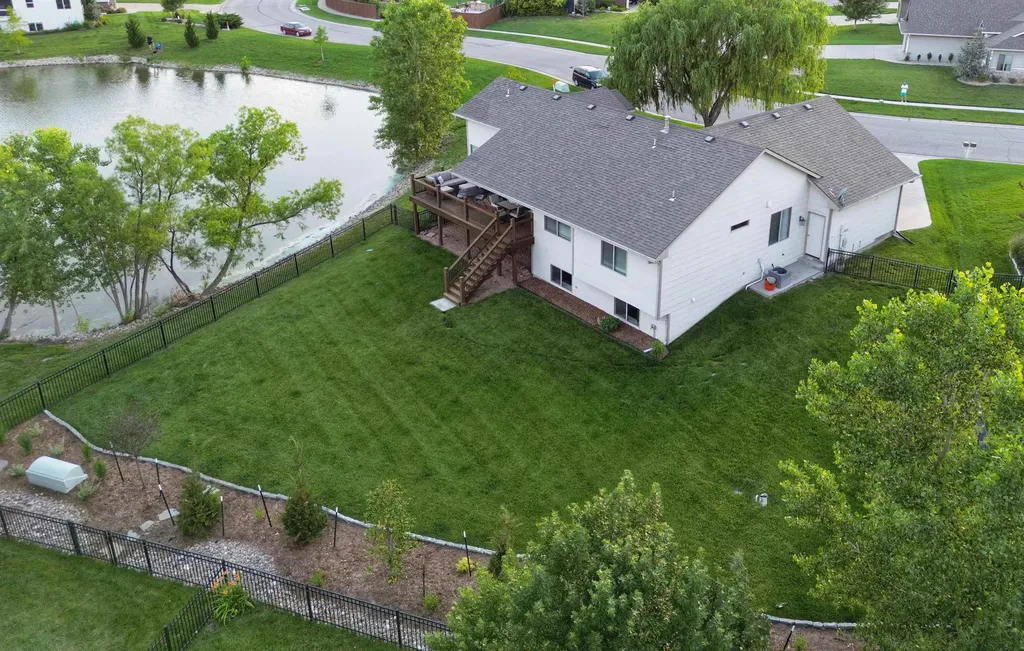 2722 N Woodridge Street Wichita KS 67226