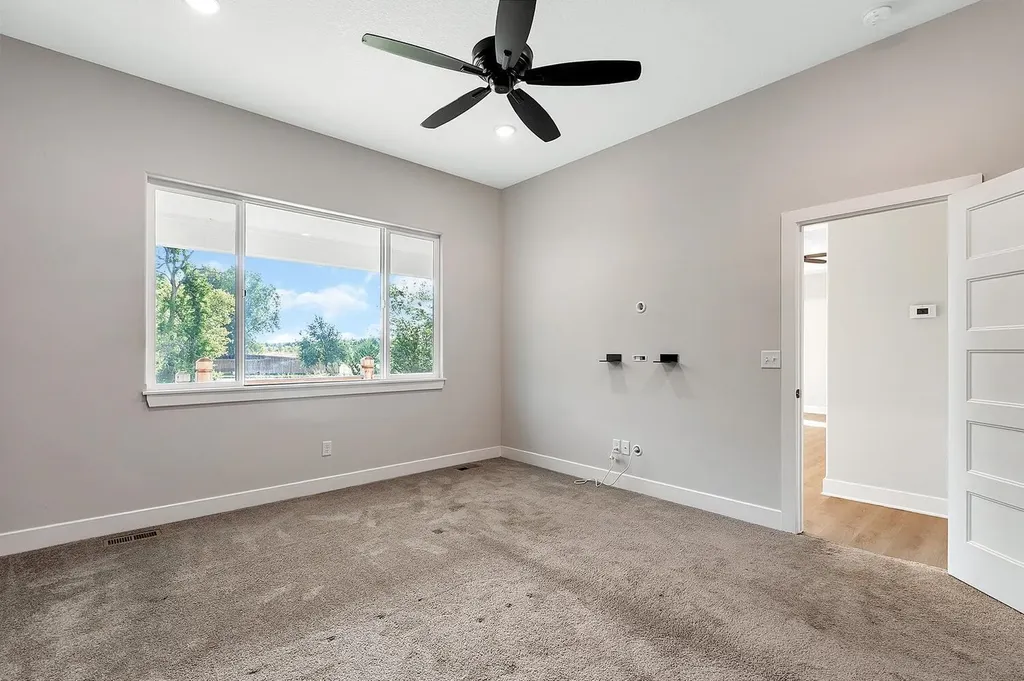 2246 S Nicole Circle Andover KS 67002
