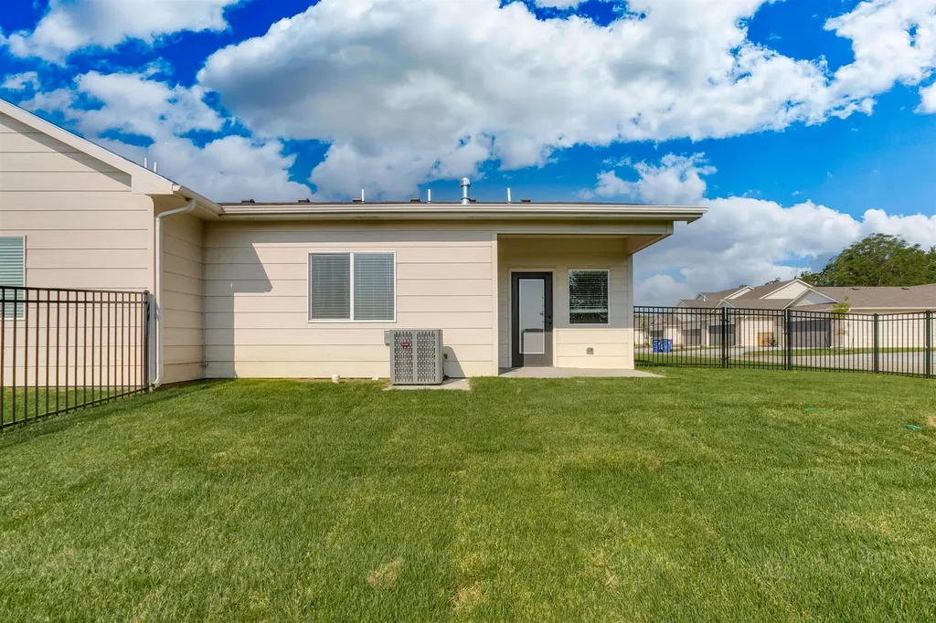 4457-4459 N Sandplum Street Wichita KS 67205