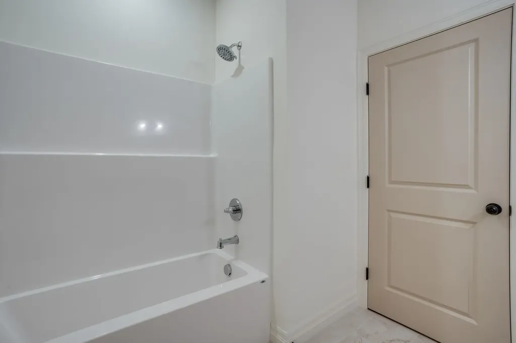 1634 N Forestview Street Wichita KS 67235