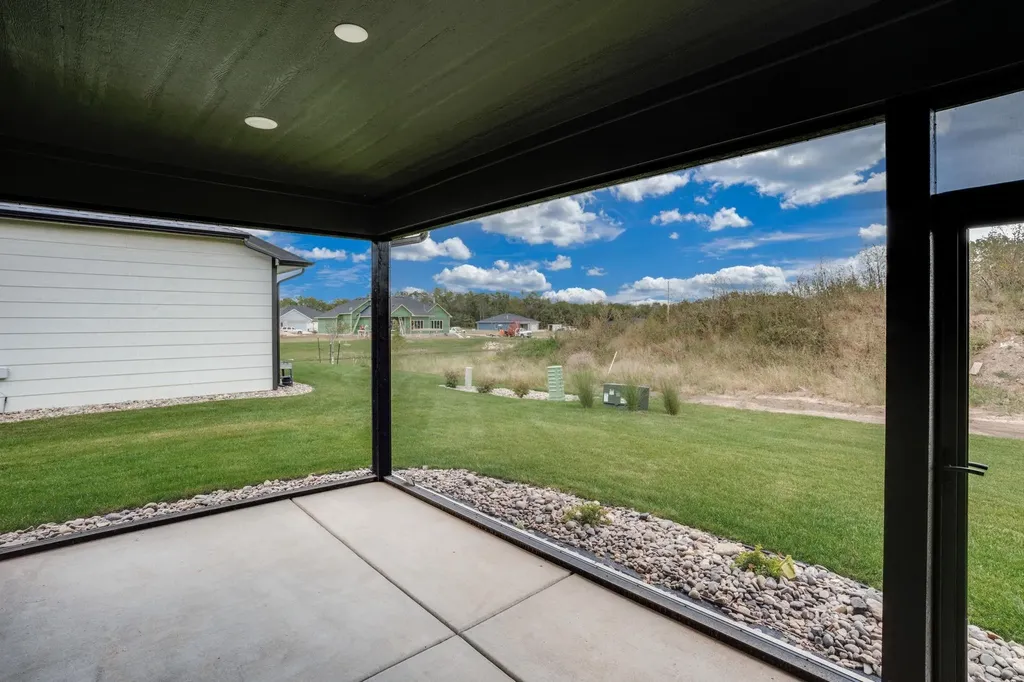 1634 N Forestview Street Wichita KS 67235