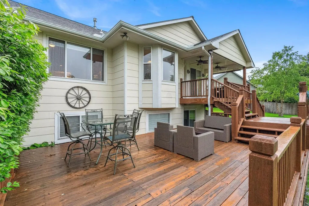 518 Autumn Glen Court Newton KS 67114