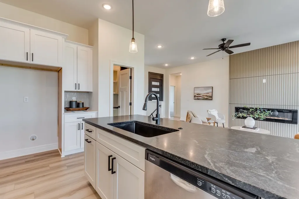 100 S Wellcrest Court Wichita KS 67052