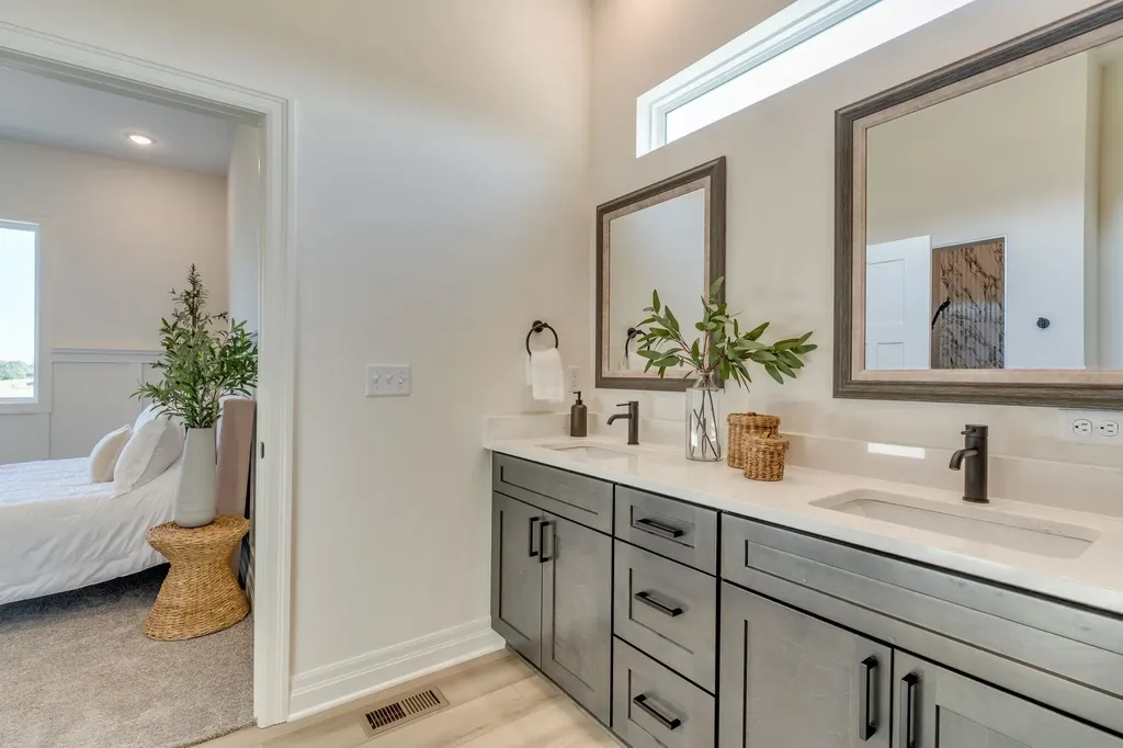 100 S Wellcrest Court Wichita KS 67052