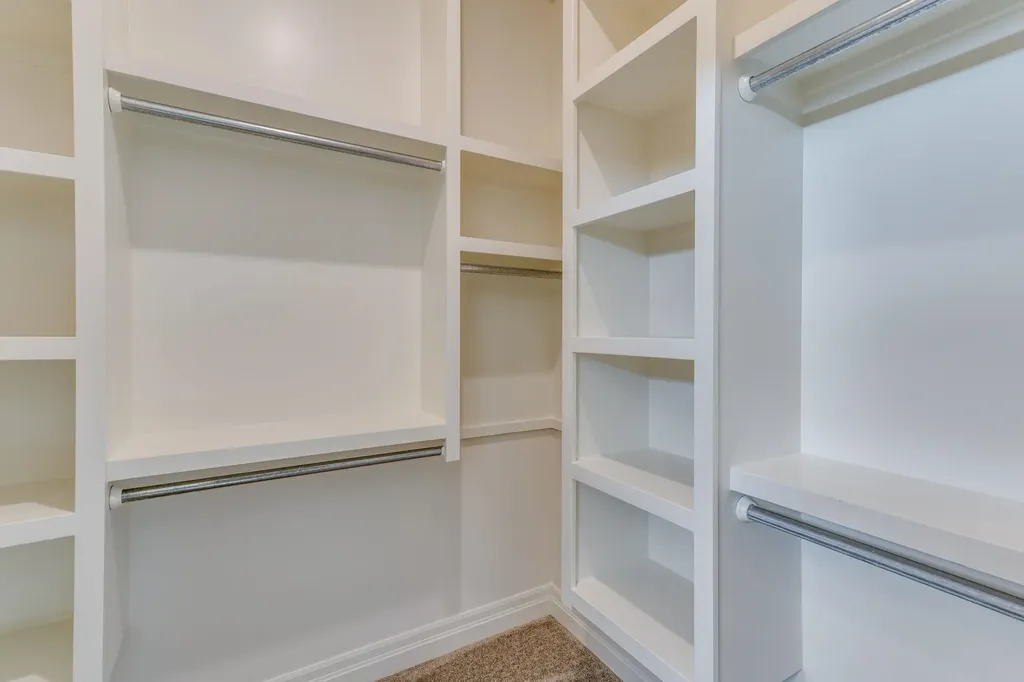 100 S Wellcrest Court Wichita KS 67052