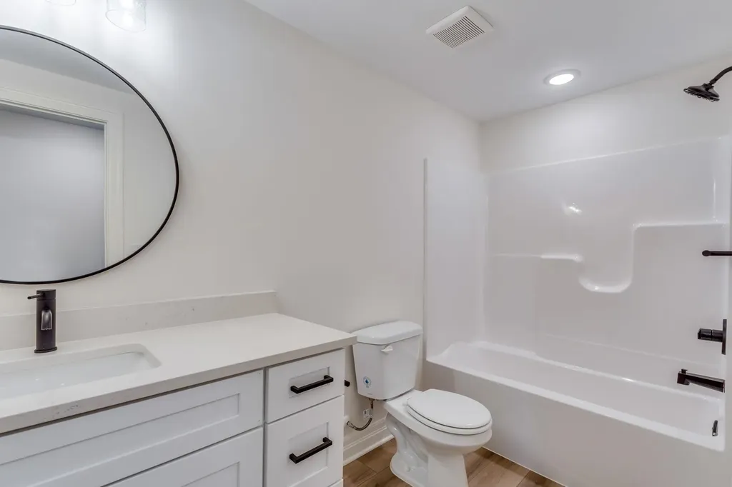 100 S Wellcrest Court Wichita KS 67052