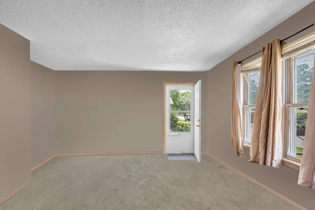 914-916 N Pine Street Newton KS 67114