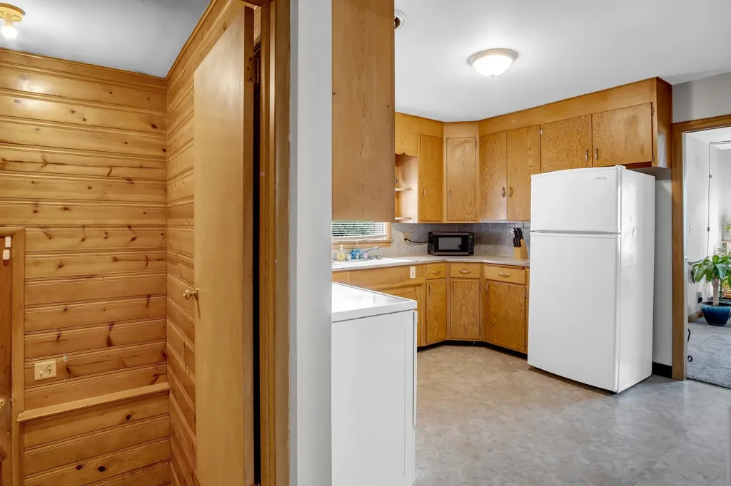 914-916 N Pine Street Newton KS 67114
